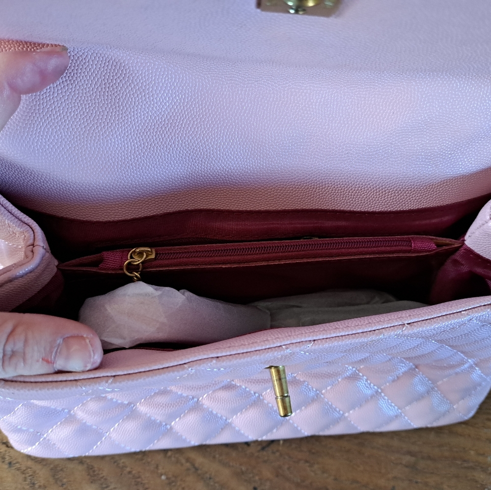 Chanel light pink handbaf - Picture 3 of 4